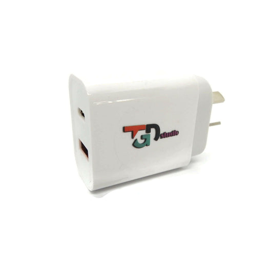 Dual Wall Plug Adapter Quick Charger for USB plus Type C plugs